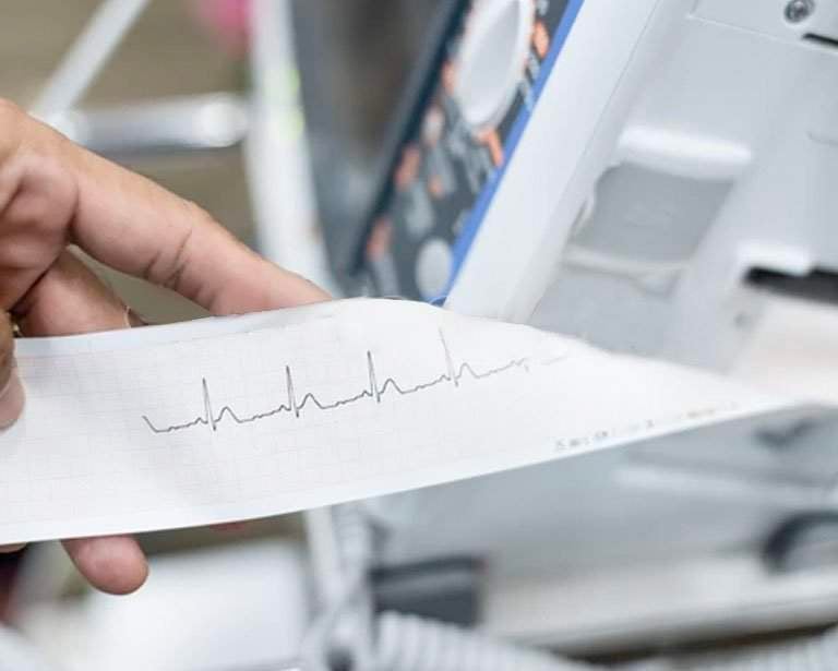Adding Ekg Certification To Enhance Your Career